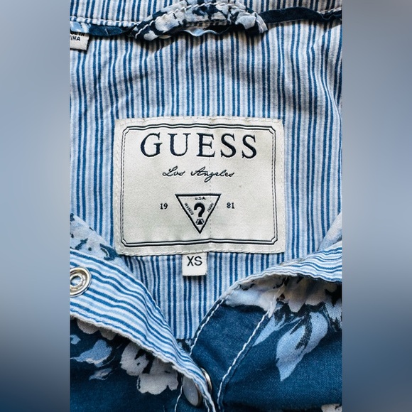 GUESS FLORAL BUTTON DOWN - Picture 4 of 4